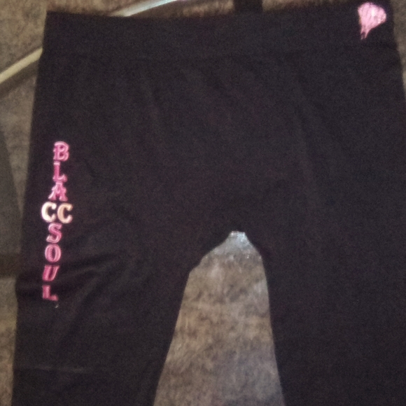 Creative Candi Leggings - Picture 1 of 3